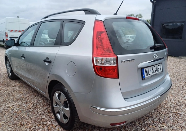 Hyundai I30 cena 15900 przebieg: 214000, rok produkcji 2009 z Bieżuń małe 137